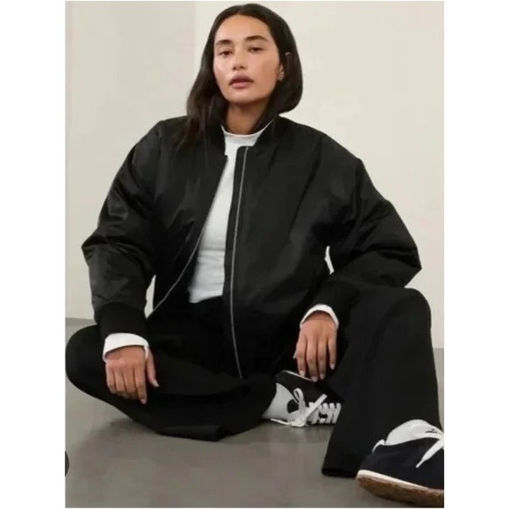 Athleta Sateen Bomber Jacket Black Women's Size XL NWT Sleek Zip Oversized Fit